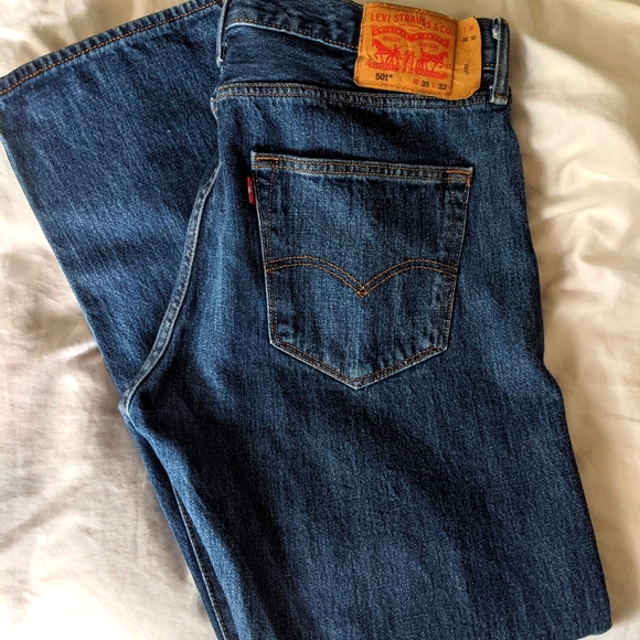 Levi's Other - Levi's Men's 501 Jeans 35x32